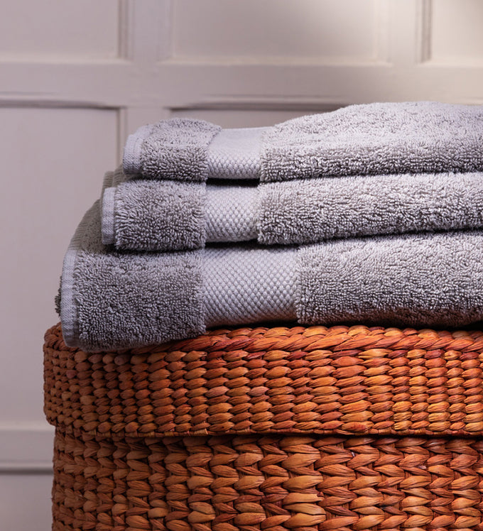 700gsm Towels: The Ultimate in Luxury and Absorbency for Your Bathroom
