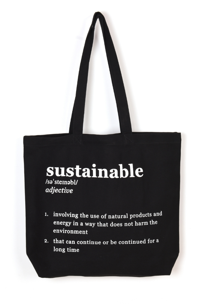 The Eco-Friendly Organic Cotton Tote Bag: A Sustainable Fashion Statement