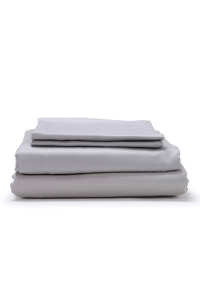 Light Grey Classic Organic Cotton Sateen Weave Bedding Set COTTSBURY