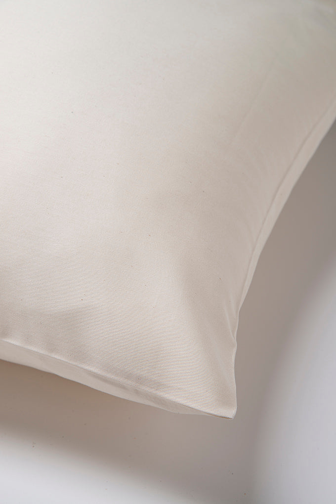 NATURAL PILLOW CASE CLOSE-UP COTTSBURY