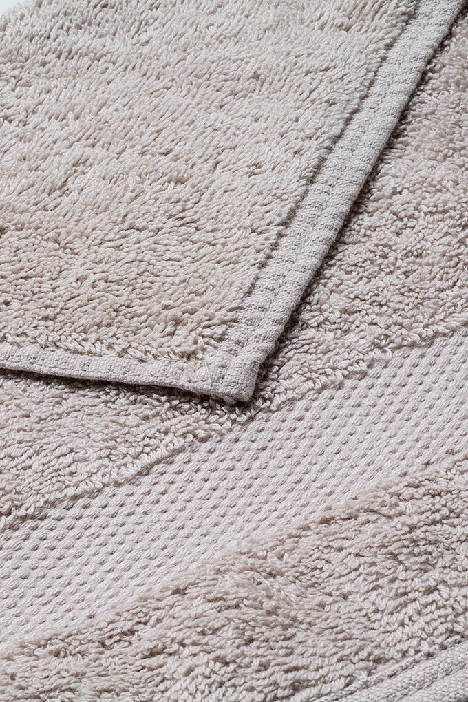 face towel dune close up cottsbury