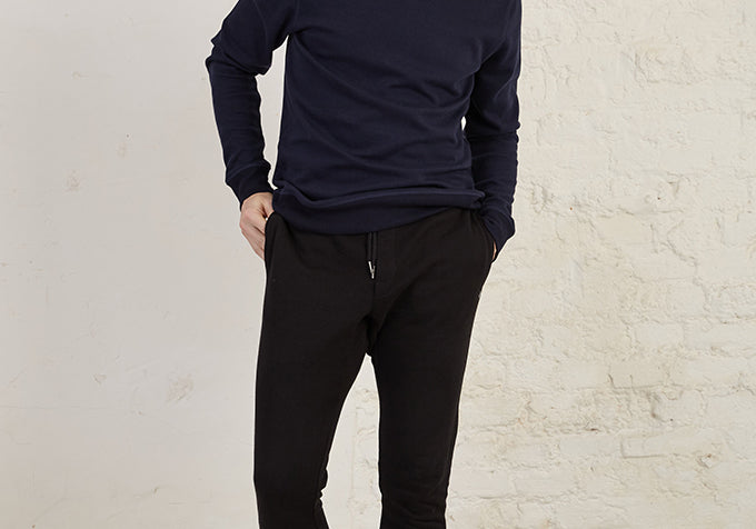black-go-to-sweatpants-front-cottsbury.jpg