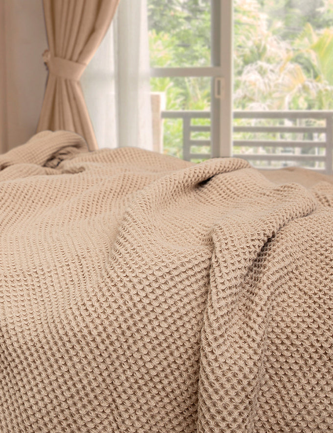 Dune Organic Cotton Waffle Weave Blanket